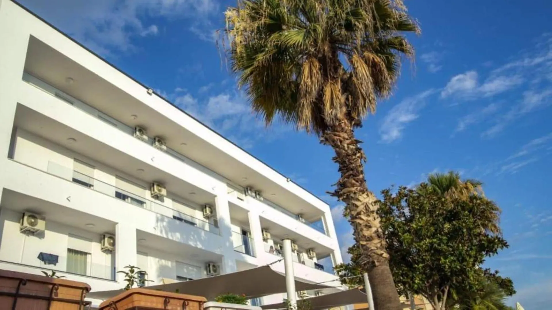 Hotel Besani Durrës