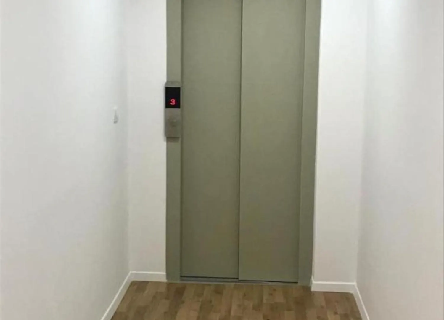 Hotel Besani Durrës 4*,