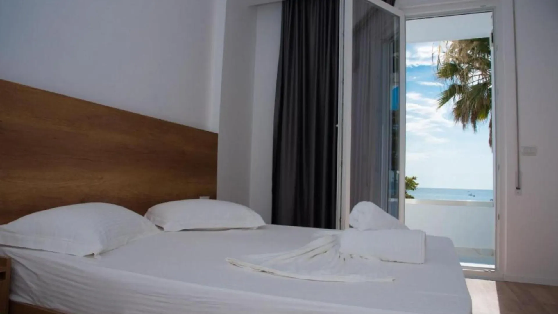 Hotel Besani Durrës