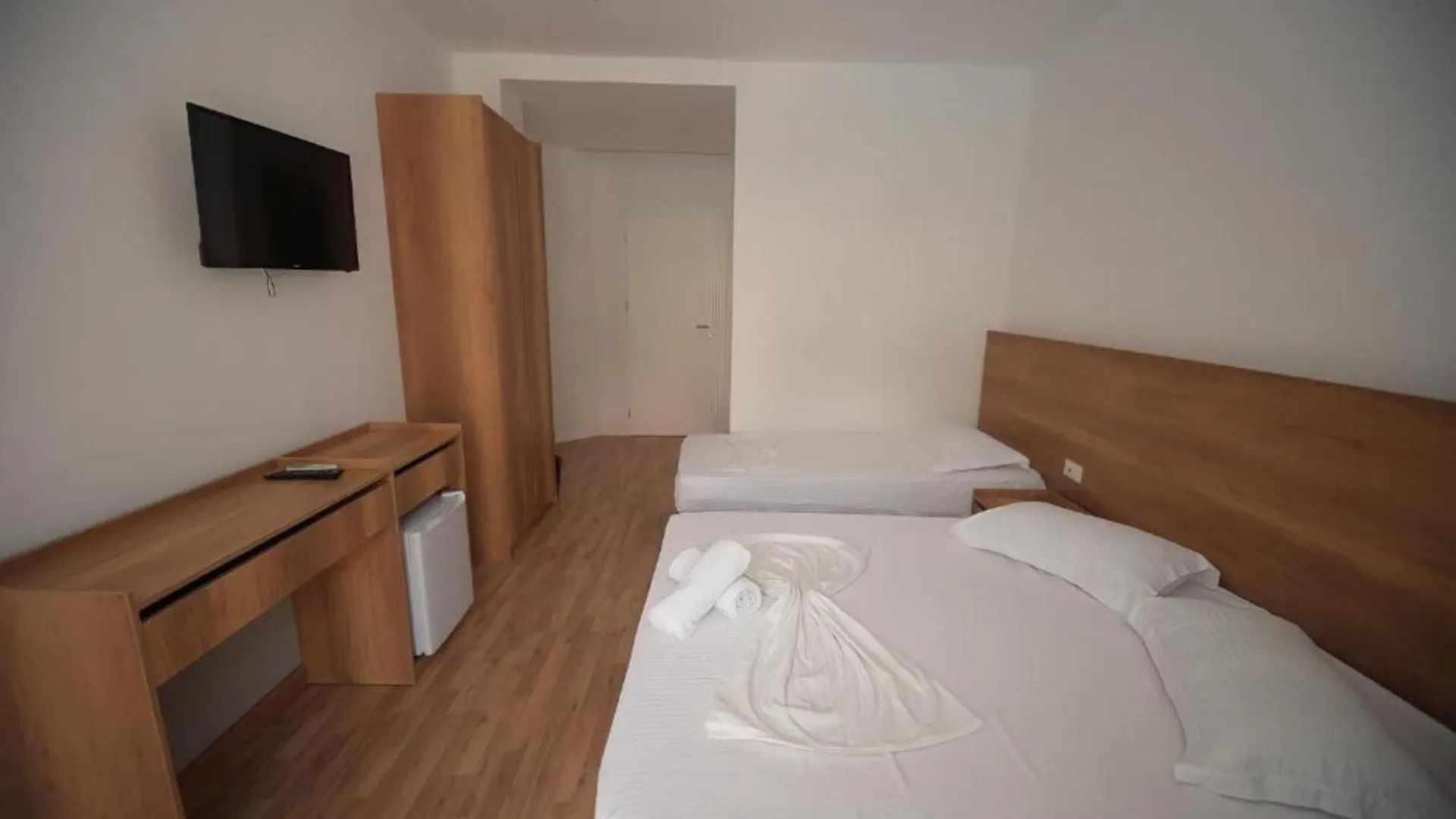 Hotel Besani Durres